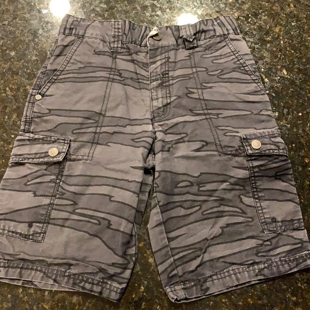 Dark Grey camouflage shorts, size Youth 10